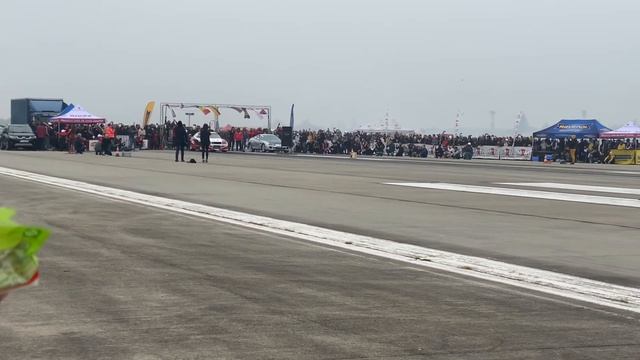 Audi S2 Bulgaria vs Toyota Supra 2JZ смотреть онлайн