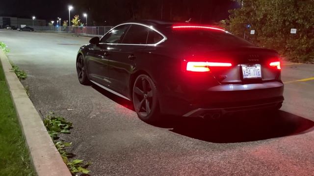 Audi S5 Launch Control смотреть онлайн