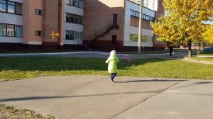 Запускаем пенопластовый самолет. Проверка на прочность. Самолёт планер. Метательный самолёт. Планер