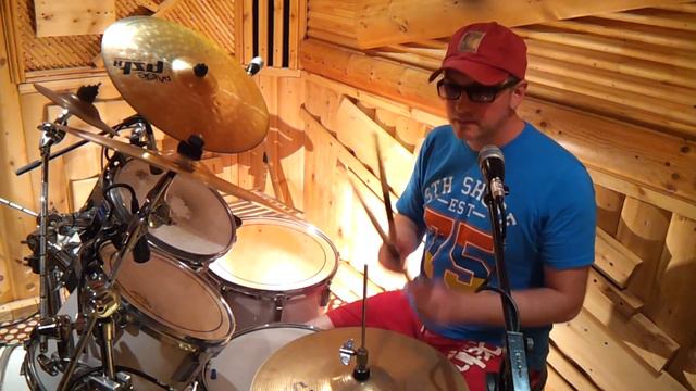 ACDC Back in Black Drums - Hard Rock Drum lesson Урок игры на барабанах смотреть онлайн