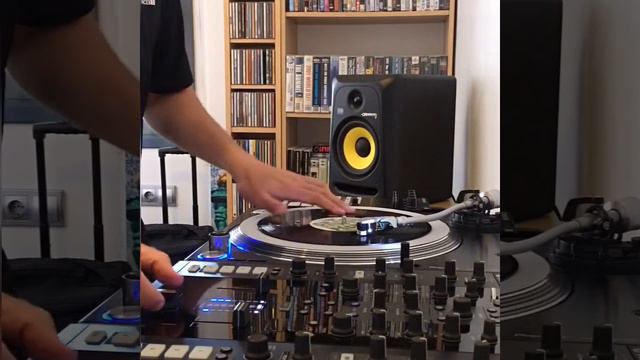 Skratch & Cuts смотреть онлайн