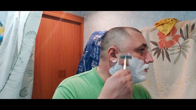 БРИТЬЕ. Muehle R41.крем cliven.Подписаться не забудь друг 😂 СПАСИБО смотреть онлайн