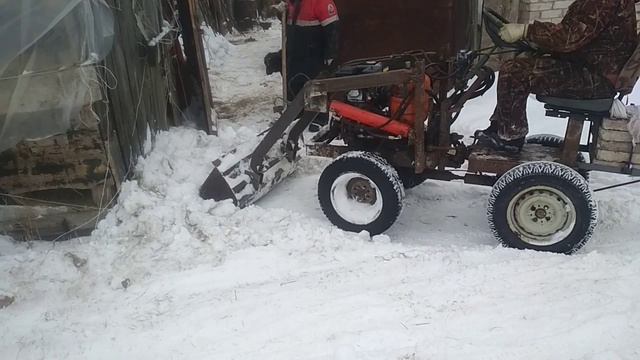 Самодельный мини погрузчик смотреть онлайн