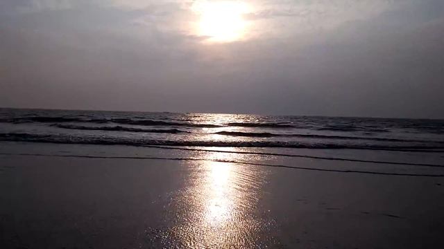 Закат на пляже Маджорда (Sunset on the Majorda Beach) смотреть онлайн