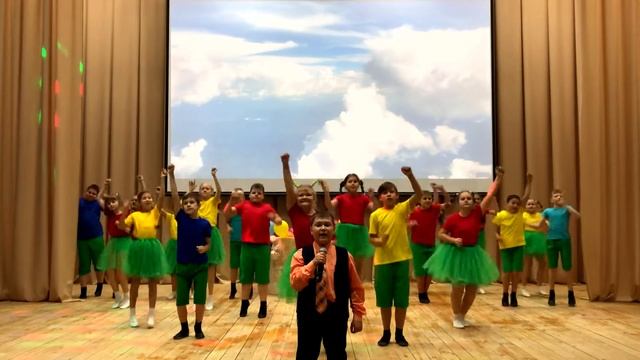 На большом воздушном шаре, МАОУ "СОШ №10". г. Саранск, Республика Мордовия смотреть онлайн