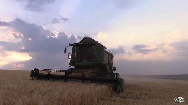 ЛУЧШИЕ ПЕСНИ ПРО КОМБАЙНЁРОВ И ТРАКТОРИСТОВ!КОЛЛЕКЦИЯ СУПЕРХИТОВ 2023! смотреть онлайн