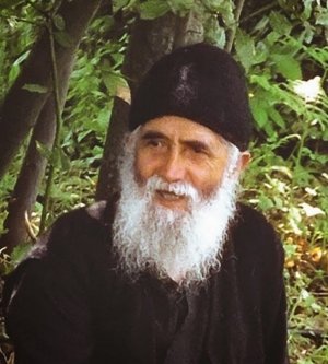 Иисусова молитва (1 час). Паисий Святогорец.mp4