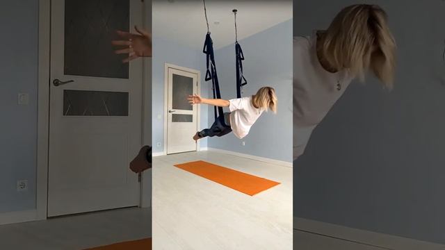 Асаны стоя. Часть 2. Красивое и функциональное флоу. смотреть онлайн