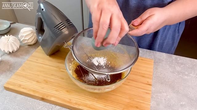 Hókifli recept diós, egyszerű karácsonyi süti смотреть онлайн