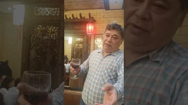 В двойной Праздник «Середины Осени и день Республики» а Капелла «Любимый Город» = 中秋国庆双重节清唱 «亲爱的城市» смотреть онлайн