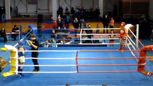 Бой Горшкова Николая и Круглова Максима смотреть онлайн