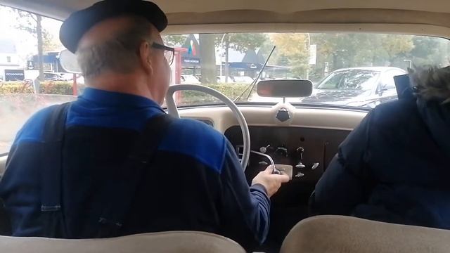 1955 Citröen Traction Avant 11N смотреть онлайн