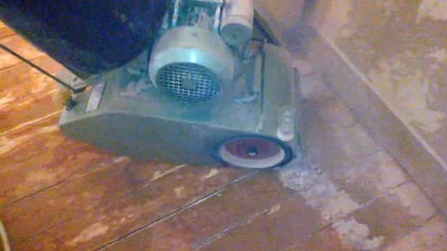 Шлифовка пола шлифмашинкой смотреть онлайн