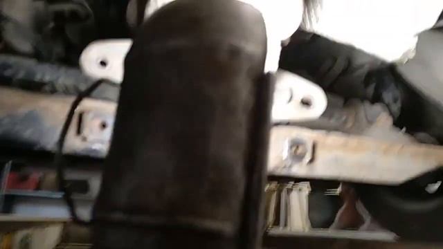 ЗАМЕНА ПЕРЕДНИХ ВТУЛОК СТАБИЛИЗАТОРА FORD FOCUS 3 смотреть онлайн