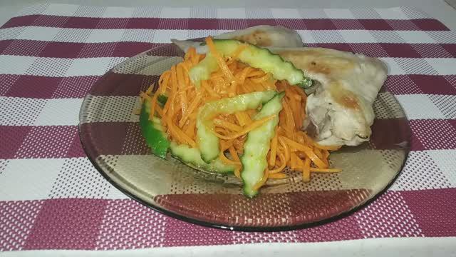 Салат МОРКОВНЫЙ с ОГУРЦОМ и чесноком. смотреть онлайн