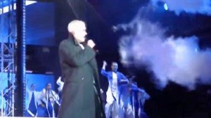 Песня О. Газманова "Эскадрон" в исполнении SHAMAN.  Крым,  Фестиваль Таврида АРТ  18.08.2023