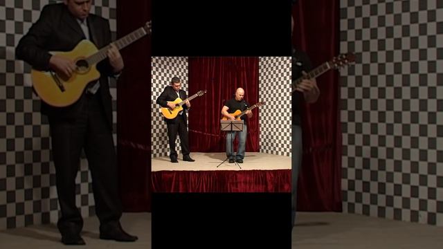 Когда играет человек не зная нот.... смотреть онлайн