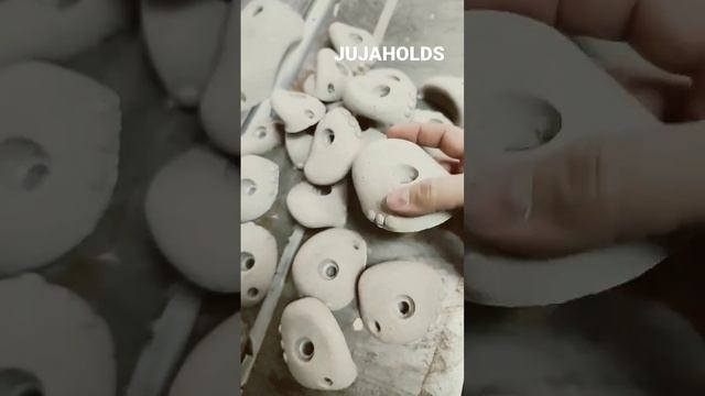 зацепы для детского домашнего скалодрома от JUJAHOLDS. покупайте на маркетплейсах смотреть онлайн