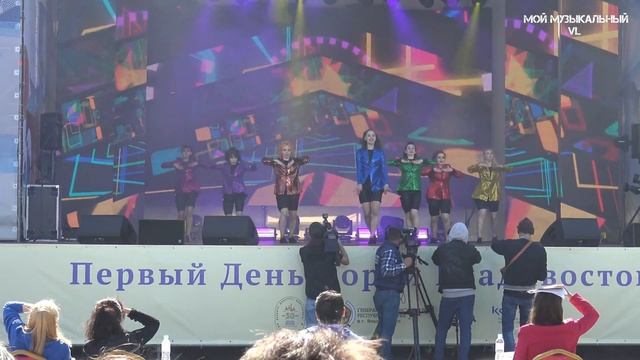 Владивосток K- Pop cover dance команда Take on crew Хабаровск (10 октября 2020). смотреть онлайн