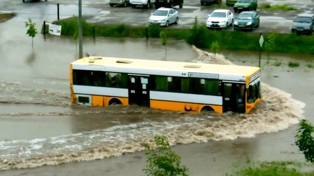 Потоп в Липецке 19.06.2016 ул Кривенкова (часть 3) смотреть онлайн
