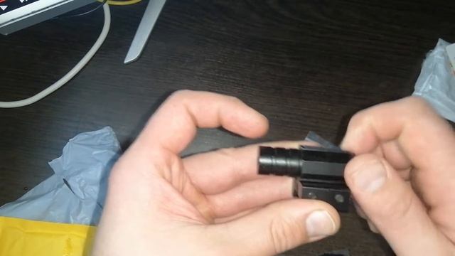 Распаковка с Алиэкспресс. Тактические товары и светодиодная лампа с держателем телефона смотреть онлайн