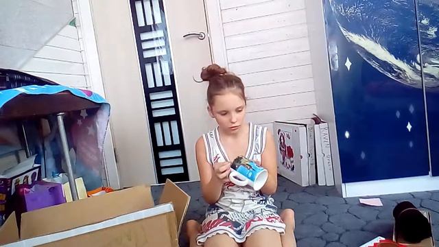 моя посылка не ведомо откуда. СюрприЗ смотреть онлайн