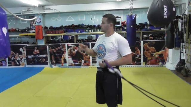 Скорость удара в боксе и кикбоксинге. Специальная подготовка. смотреть онлайн