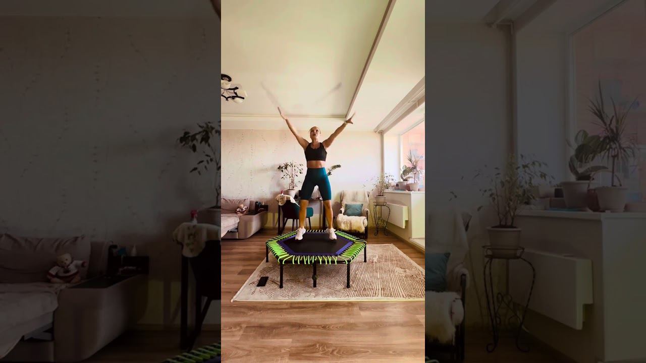 Express джампинг тренировка, отличное кардио , разогнать лимфу, слить лишнее… смотреть онлайн