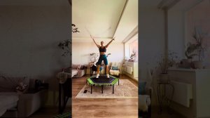 Express джампинг тренировка, отличное кардио , разогнать лимфу, слить лишнее…