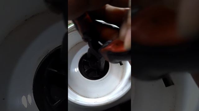 Cara buka / bongkar mesin blender Turbo (Philips) EHM 8098 - Video 63 смотреть онлайн