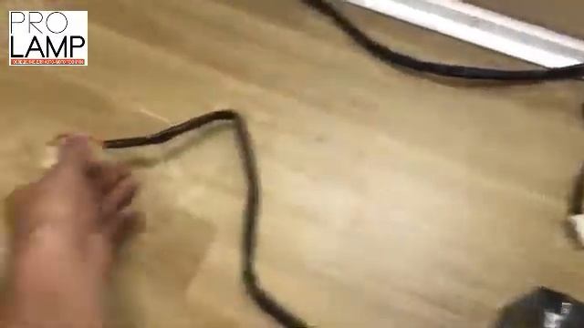 Кабель для подключения ПТФ (180 Вт) смотреть онлайн