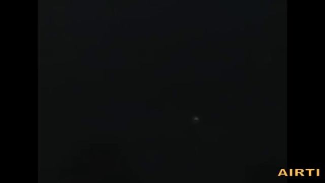Реальное видео НЛО (UFO) в России (впервые выложено в 2017) смотреть онлайн