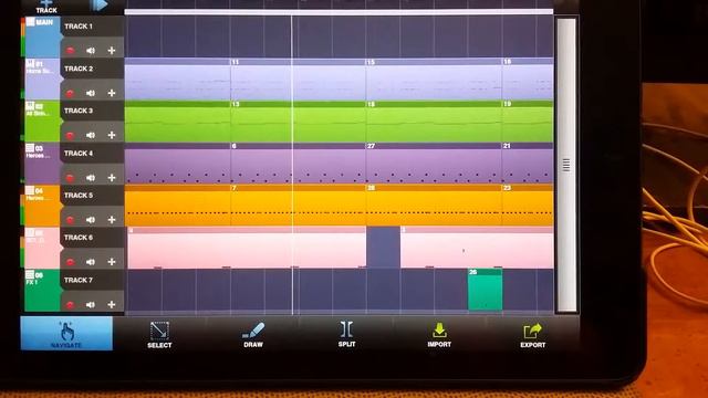 Tryed Tu Make A Trap Beat On Beatmaker 2 App смотреть онлайн