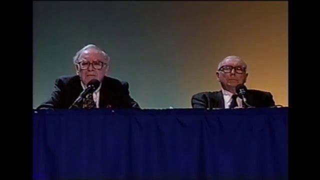 Warren Buffett On The Wonders Of Float (1998 Q27 am) смотреть онлайн