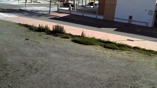 Ejemplo de vídeo grabado con drone syma x5sc-1 смотреть онлайн