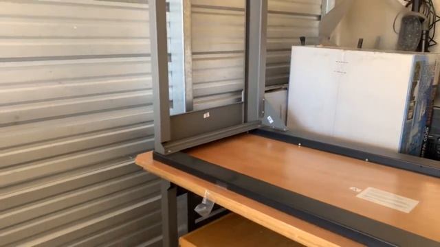 Call the CDC i got infected, i bought an abandoned storage locker for $25 смотреть онлайн