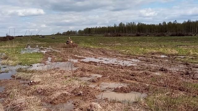 прогулки на квадроцикле май 2021 VID 20210509 150807 смотреть онлайн