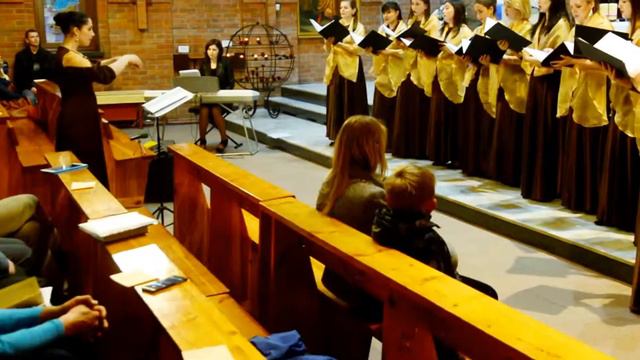 Женский вокальный ансамбль “IL CANTO“ в Кафедральном соборе песня, хор смотреть онлайн