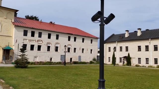 Тихвинский Богородичный Успенский монастырь (Тихвин) смотреть онлайн