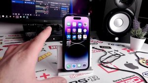 Айфон работает а экран черный