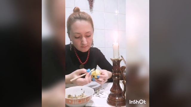 З любов'ю до України 💙💛розпис писанки воском. Великодні приготування. українські традиції смотреть онлайн