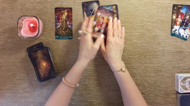 4 Короля Что уходит, что приходит в Вашу жизнь в ближайшее время? Мысли, чувства Женщины к Вам... смотреть онлайн