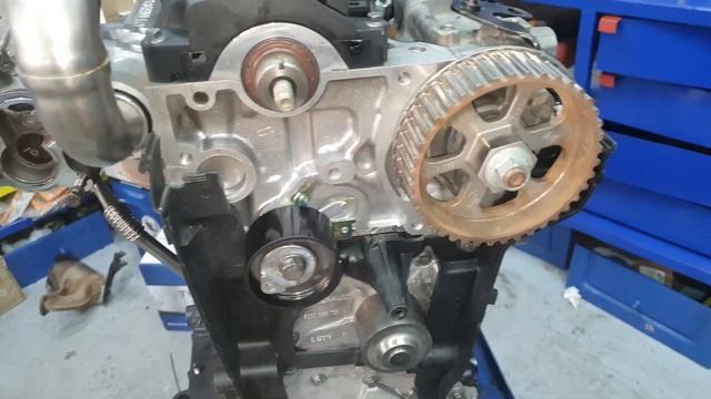 2 BÖLÜM RENAULT SYMBOL 1.5 MOTOR YENILEME ILGINÇ BIR SESI YAKALADIK смотреть онлайн