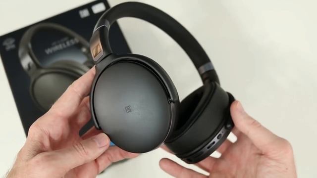 Sennheiser HD 4.40 BT смотреть онлайн