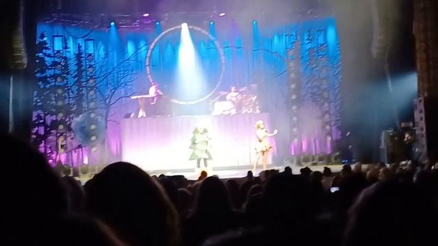 lindsey stirling- warmer in the winter смотреть онлайн