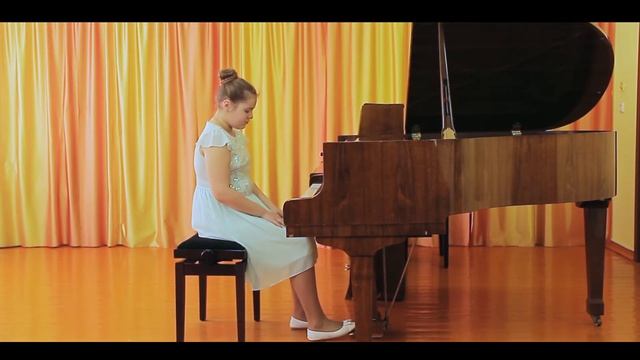 Гороховская Милена И.С.Бах "Двухголосная инвенция" f moll, Б.Дварионас "На саночках с горки" смотреть онлайн