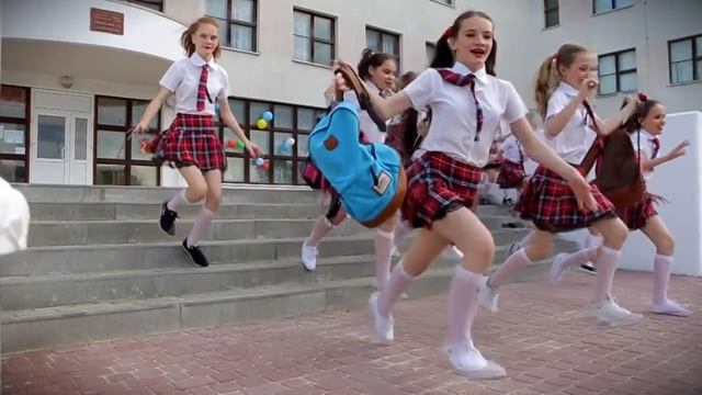 Давай прогуляем школу! STUDIO ENERGY DANCE смотреть онлайн