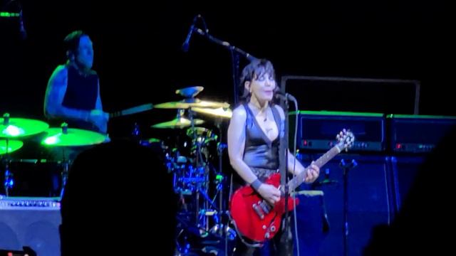 Joan Jett & The Blackhearts "I Love Rock N Roll" 2023 Ocoee Music Fest смотреть онлайн