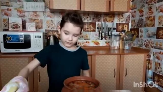 Лёгкий супчик в горшочке.