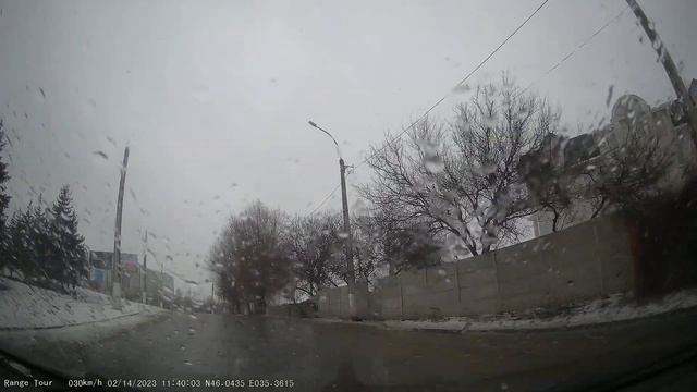 Луганск, кв. Ленинского Комсомола, ул. Павловская. 2023 02.14 - 11:38:34 смотреть онлайн